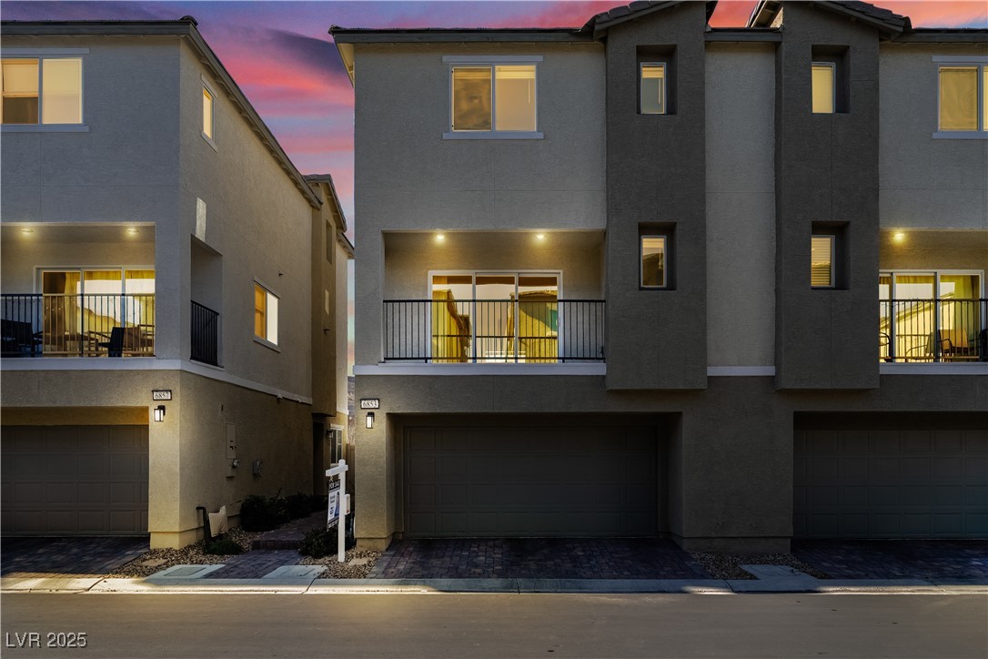 6853 Prairie Pearl Street