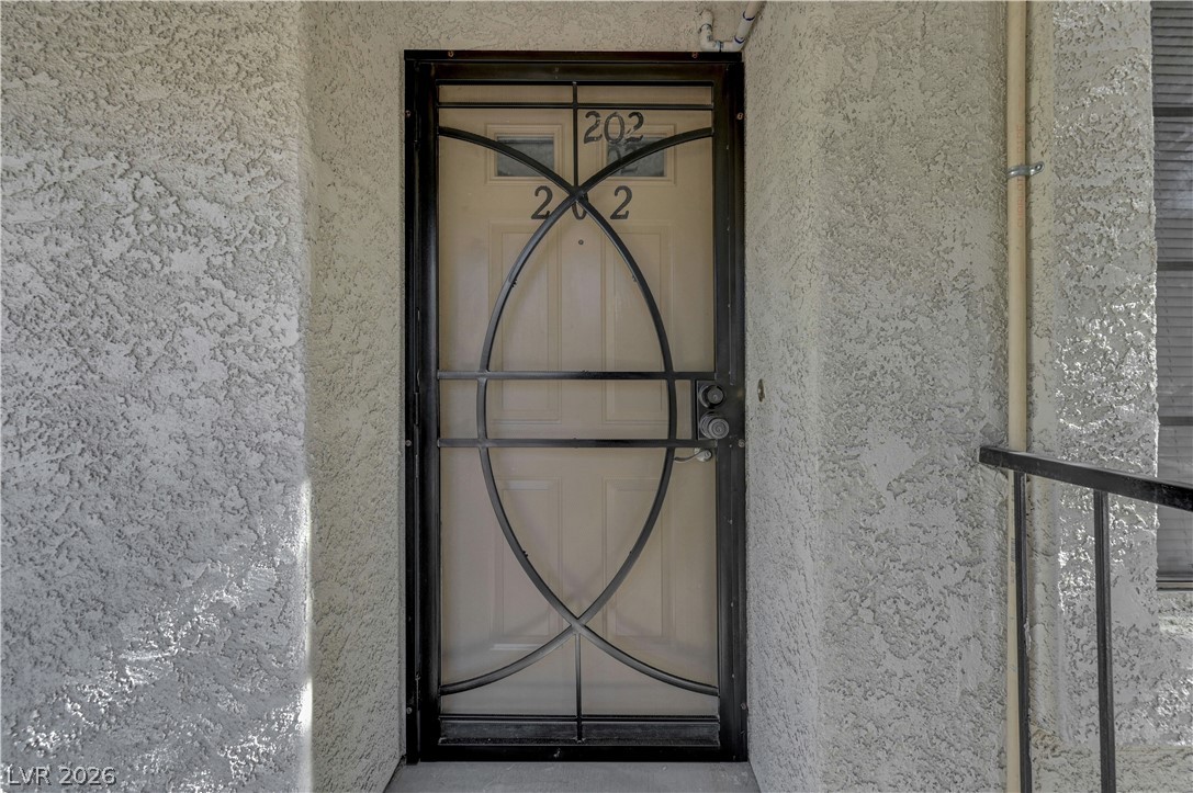 4730 Nara Vista Way 202