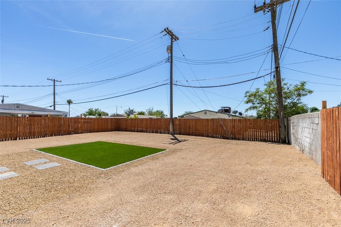 709 Rossmoyne Avenue, North Las Vegas, Nevada image 41
