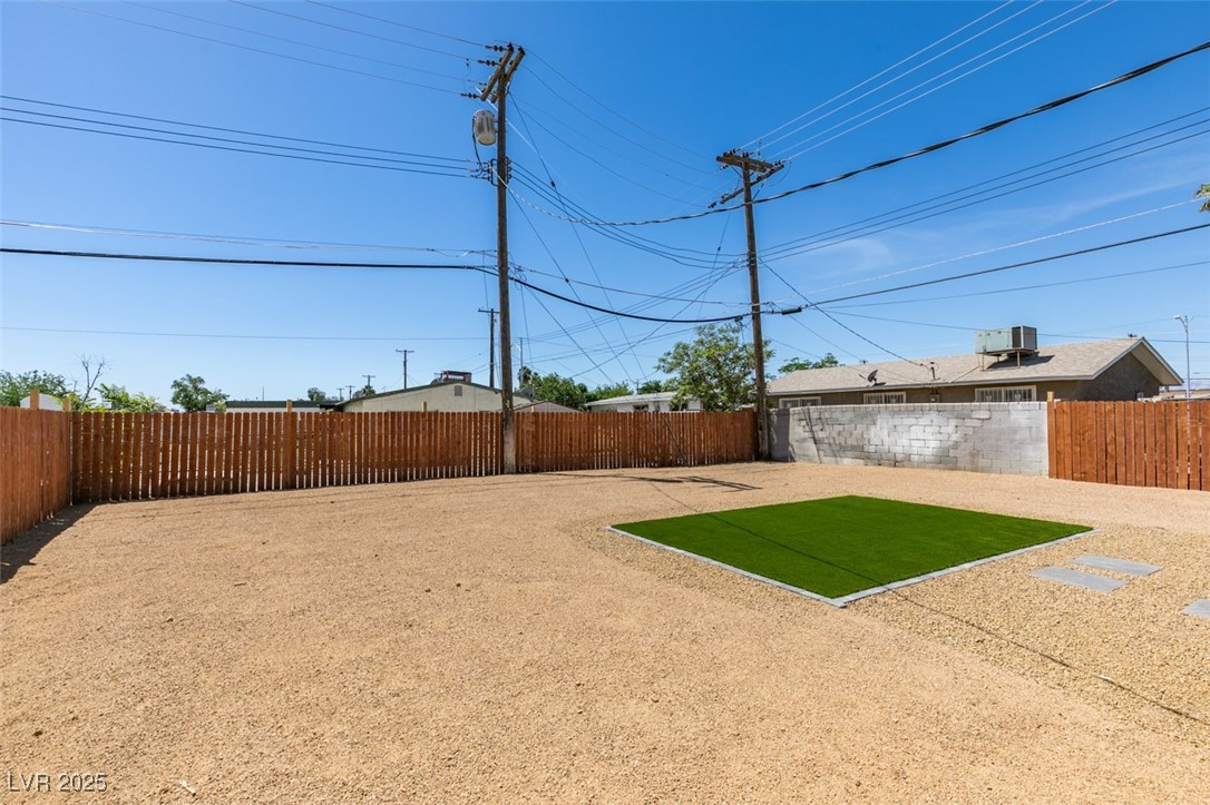 709 Rossmoyne Avenue, North Las Vegas, Nevada image 40