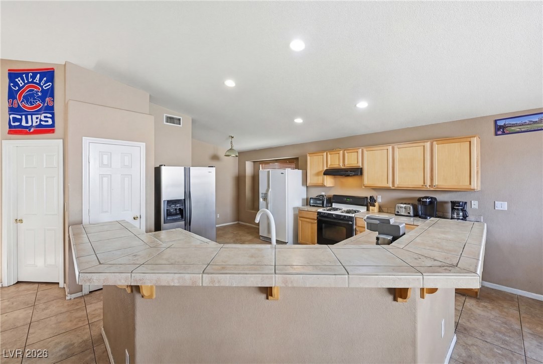 7674 Rainbow Cove Drive