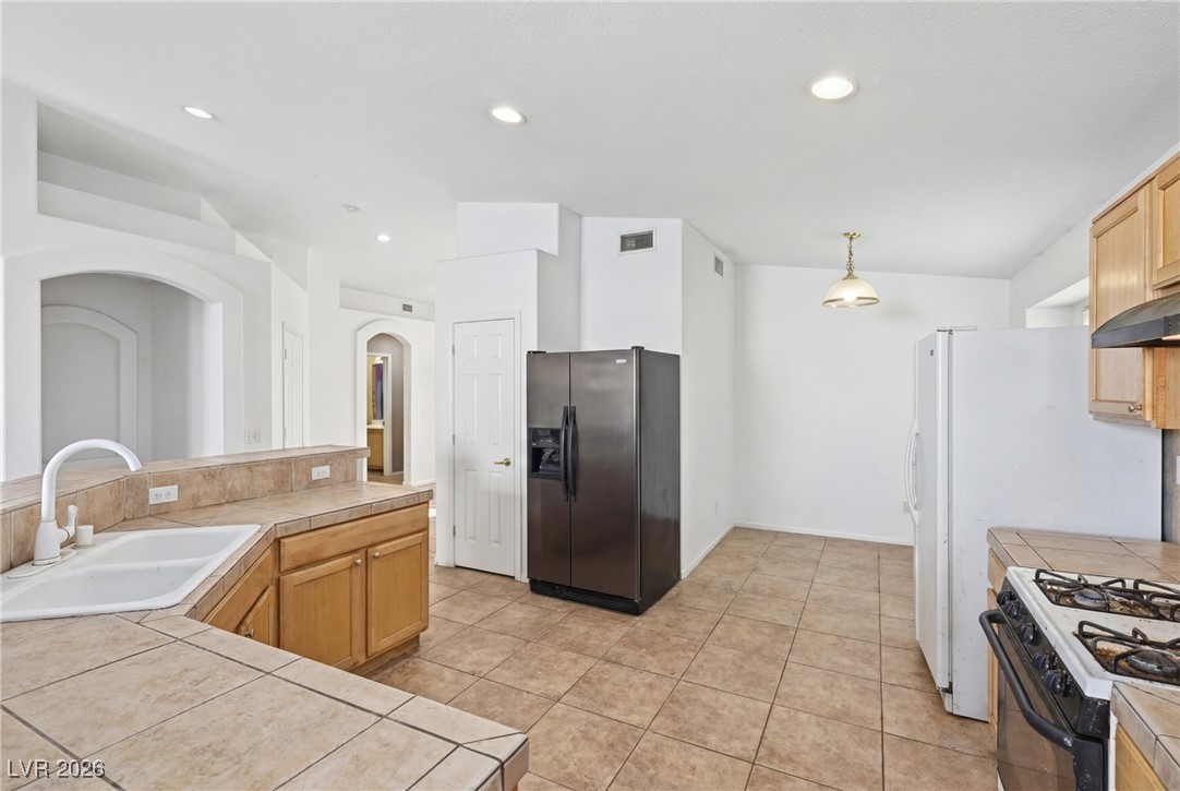 7674 Rainbow Cove Drive