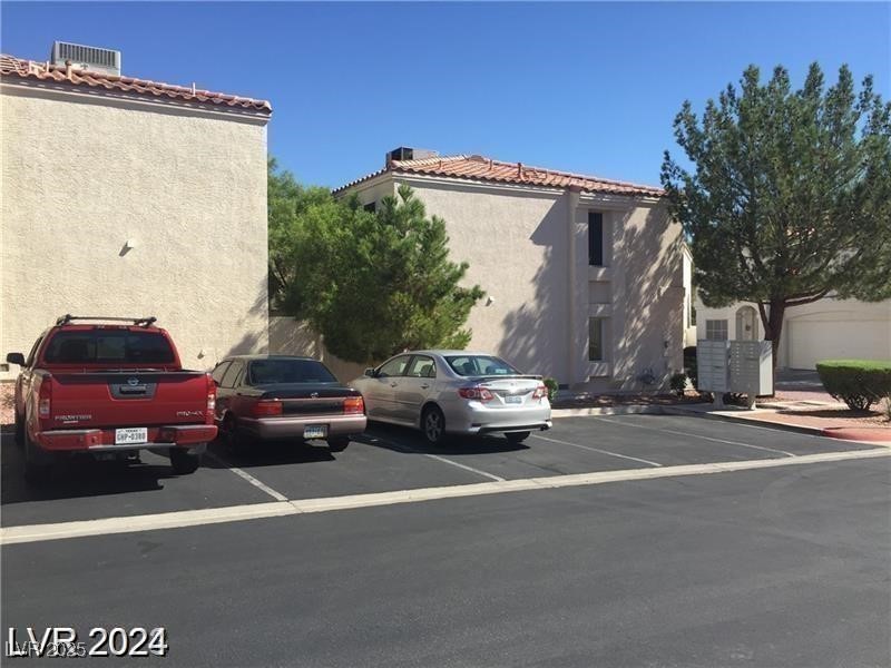 8829 Cornwall Glen Avenue, Las Vegas, Nevada image 5