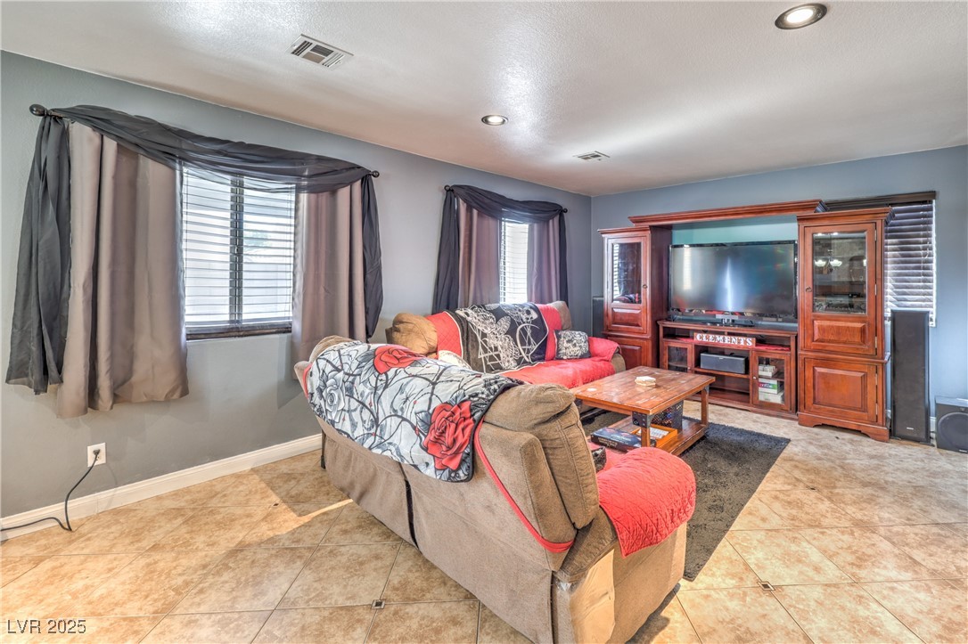 4514 Calico Cliff Court, North Las Vegas, Nevada image 5