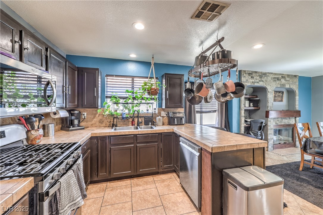 4514 Calico Cliff Court, North Las Vegas, Nevada image 15