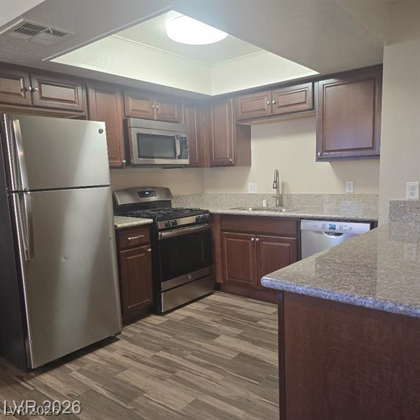 713 Rock Springs Drive 101