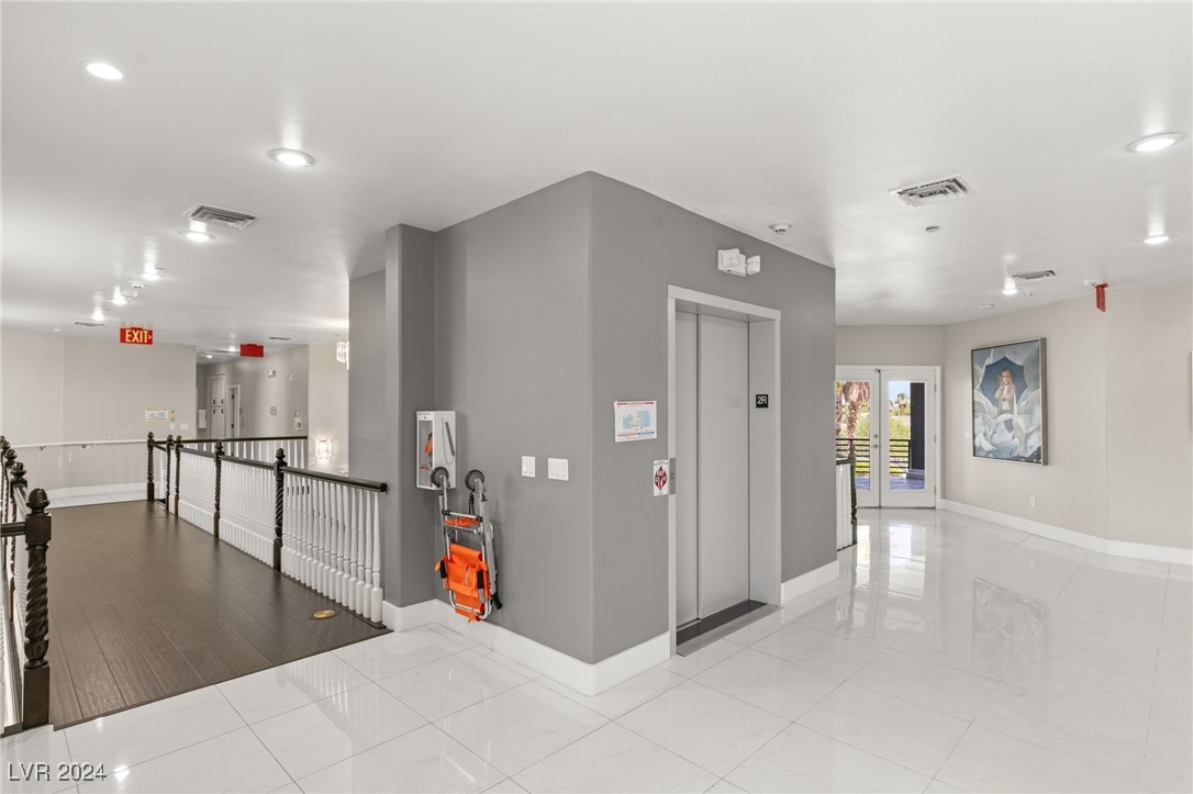 Las Vegas, Nevada 89149, United States, 14 Bedrooms Bedrooms, ,17 BathroomsBathrooms,Residential,Active,47823