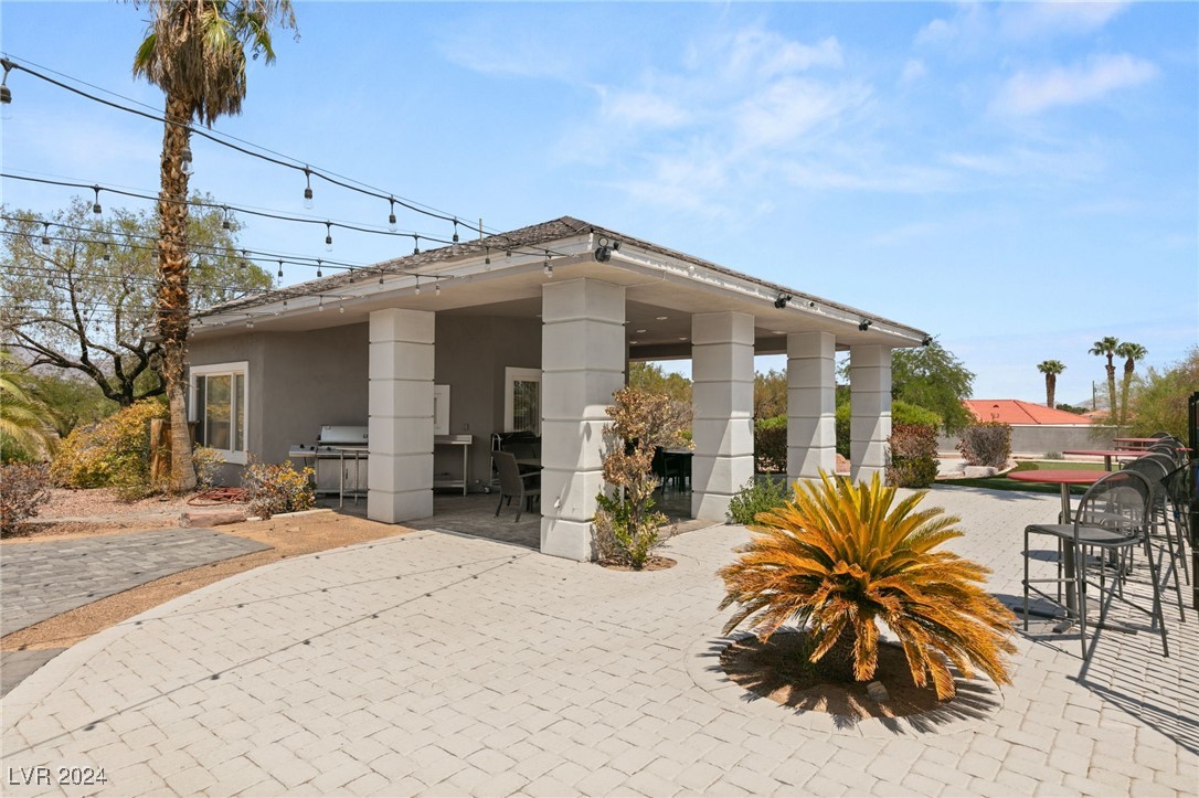 Las Vegas, Nevada 89149, United States, 14 Bedrooms Bedrooms, ,17 BathroomsBathrooms,Residential,Active,47823