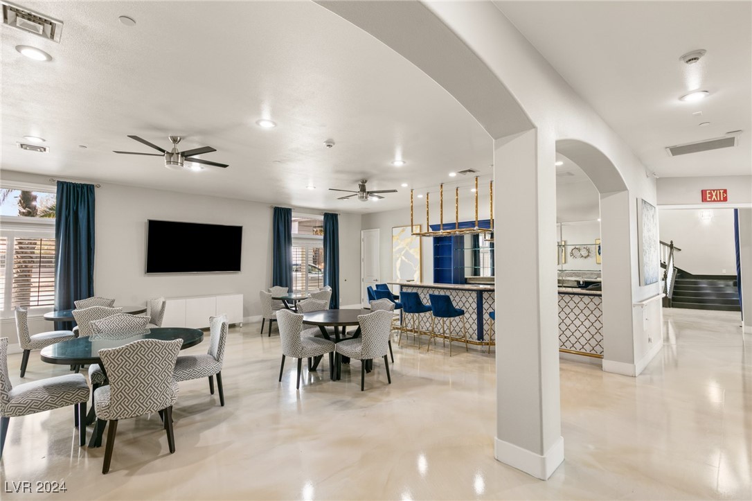 Las Vegas, Nevada 89149, United States, 14 Bedrooms Bedrooms, ,17 BathroomsBathrooms,Residential,Active,47823