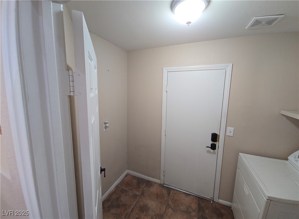 7417 Red Eagle Street, Las Vegas, Texas image 25