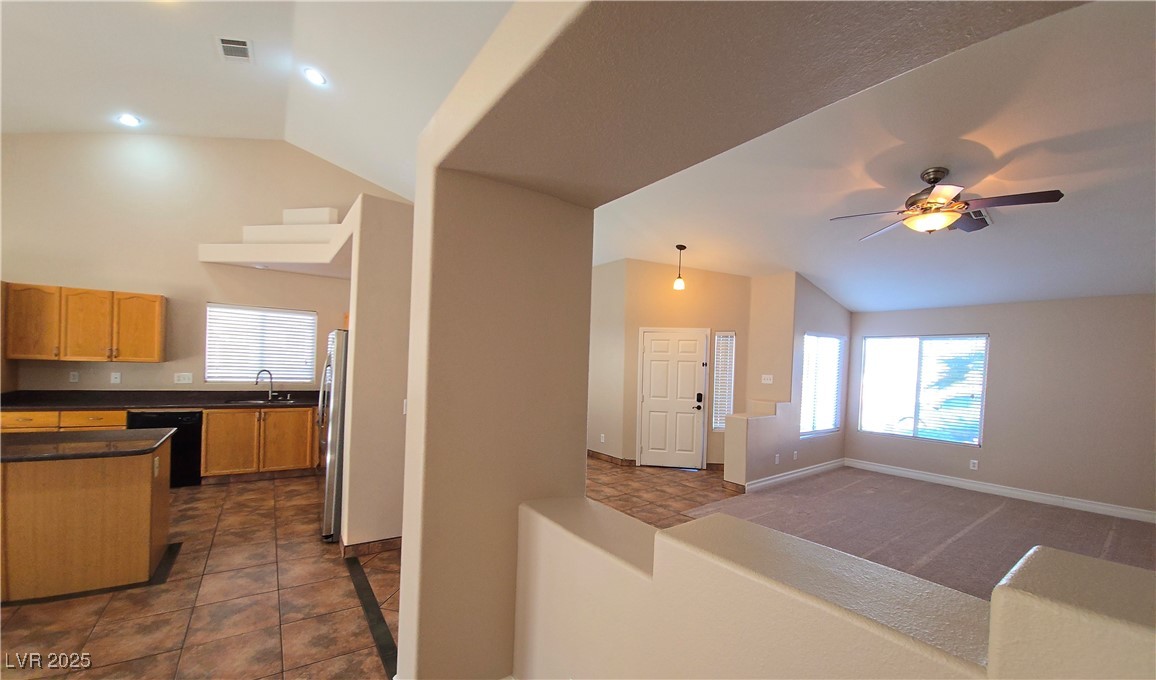 7417 Red Eagle Street, Las Vegas, Texas image 17