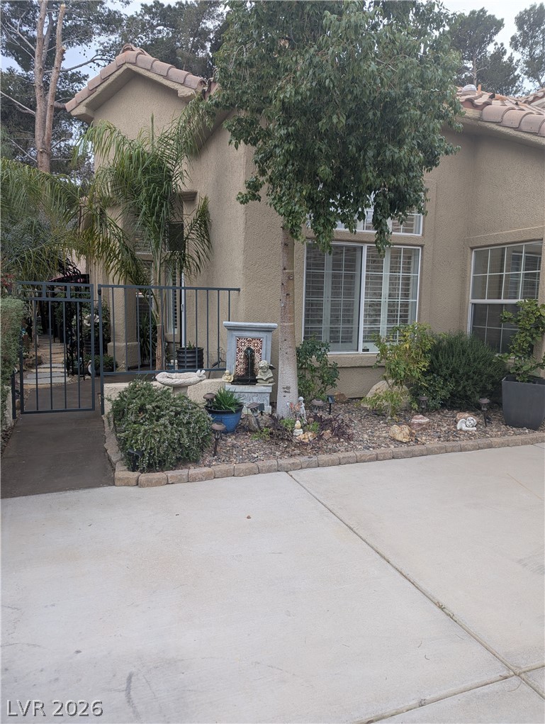 9229 Sunnyfield Drive