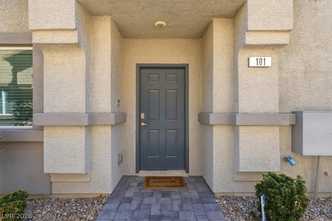 4660 Moonbow Avenue 101