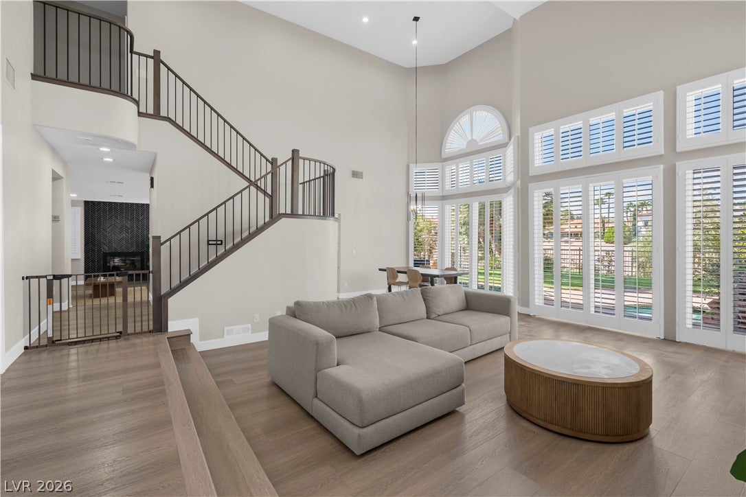 8848 Rainbow Ridge Drive