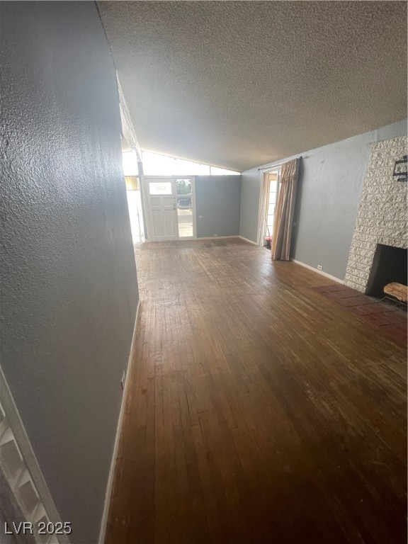 Las Vegas, Nevada 89107, United States, 3 Bedrooms Bedrooms, ,2 BathroomsBathrooms,Residential,Active,94144