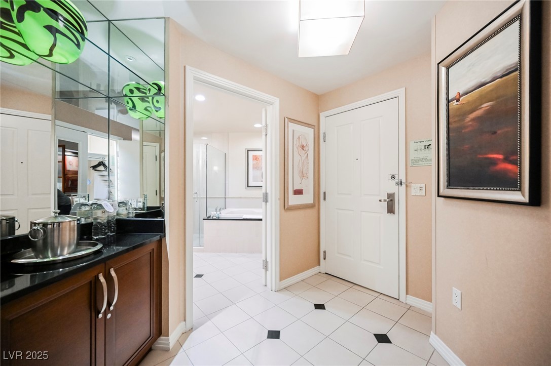 145 E Harmon Avenue #2503, Las Vegas, Nevada image 2