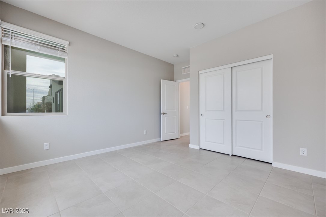 1410 Crimson Sunbird Street, North Las Vegas, Nevada image 16