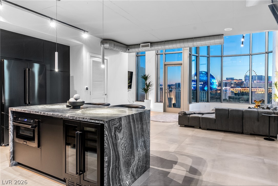 360 E Desert Inn Road 807