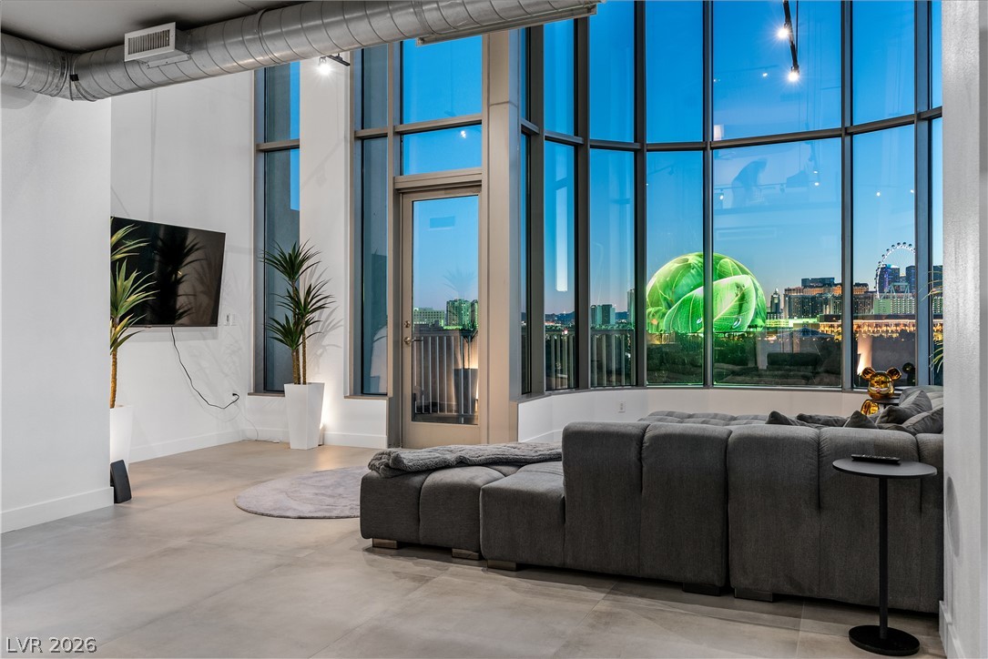 360 E Desert Inn Road 807