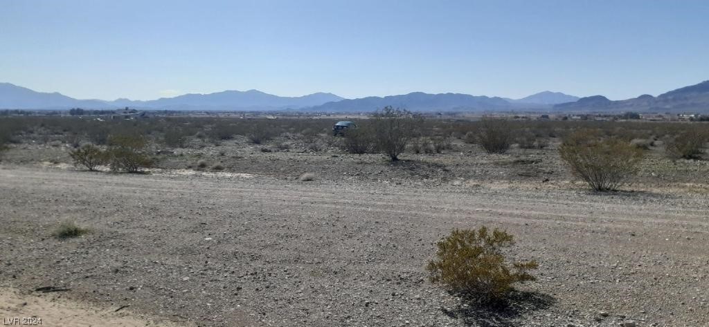 4880 N Hawaii Avenue, Pahrump, Nevada image 2