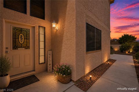 Homes For Sale - 5204 Alpine Place<br/> Las Vegas, NV 89107