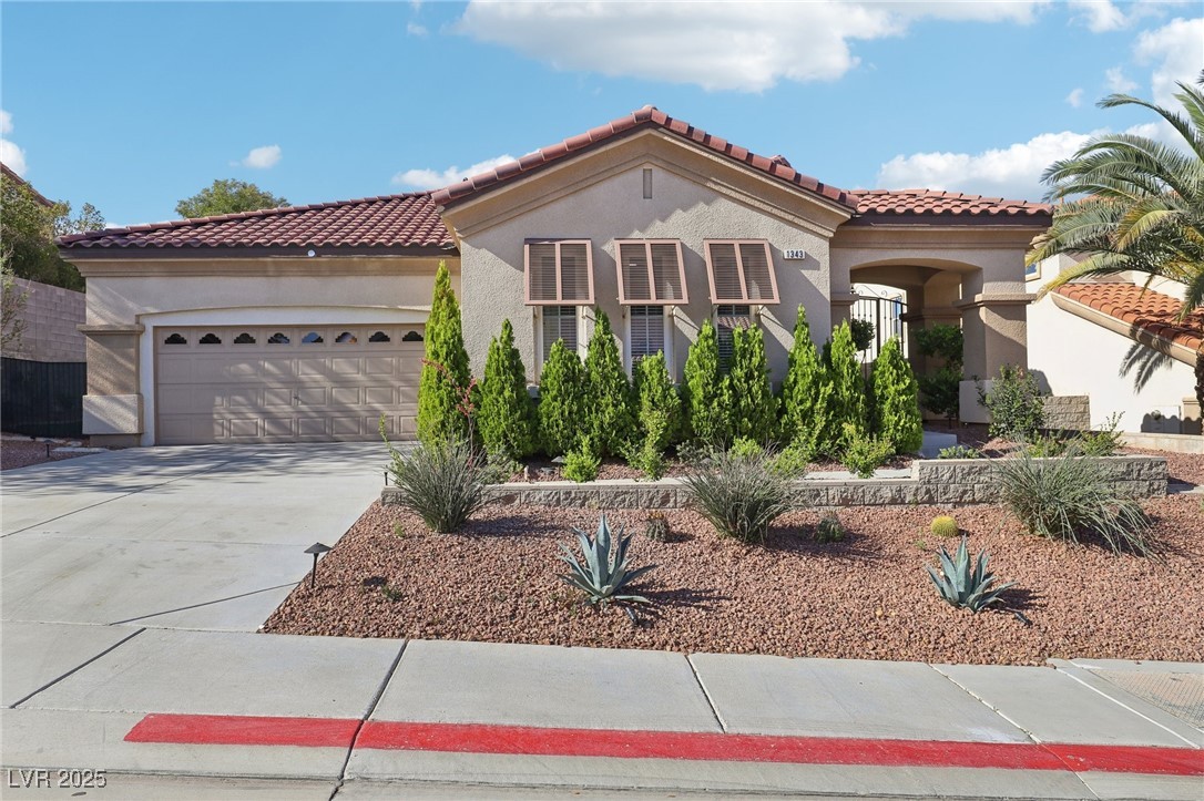 1343 Panini Drive, Henderson, Nevada image 5