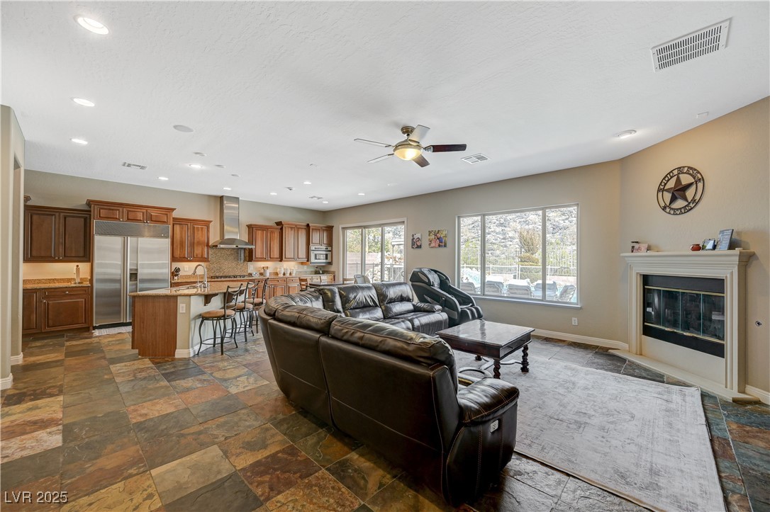 2124 Pont National Drive, Henderson, Nevada image 40