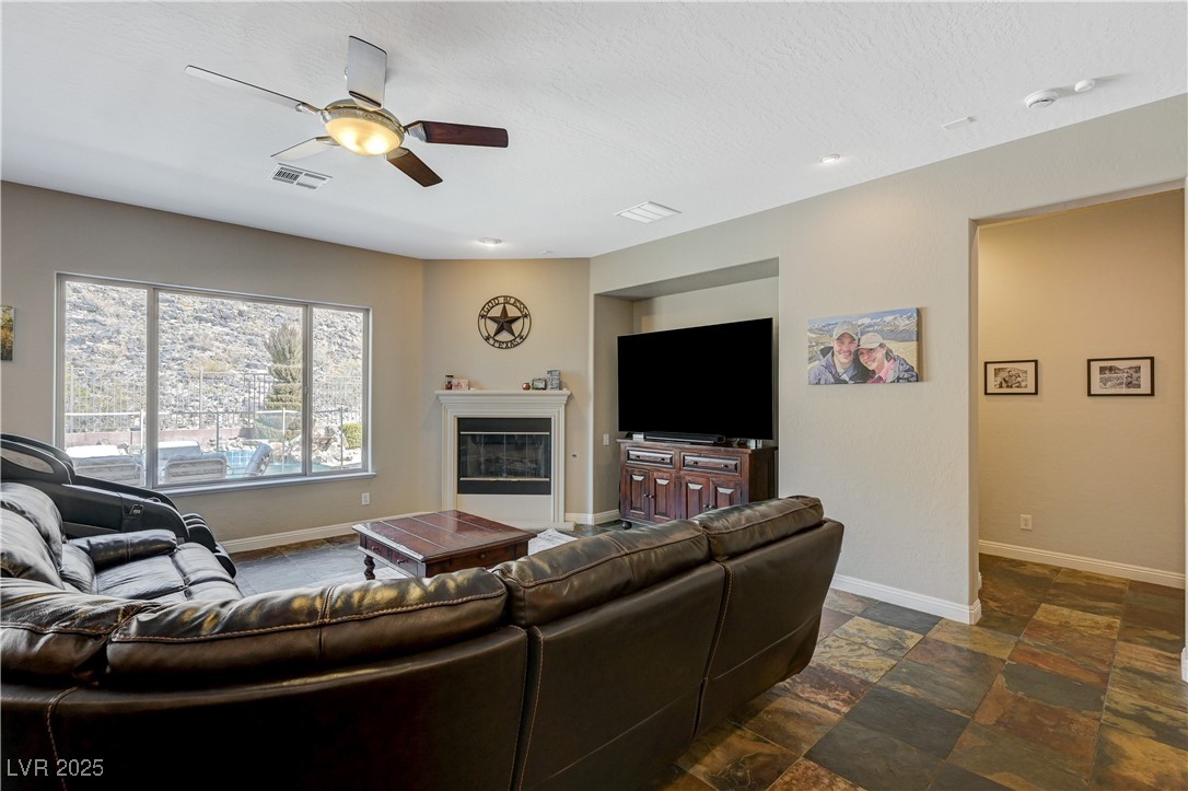2124 Pont National Drive, Henderson, Nevada image 39