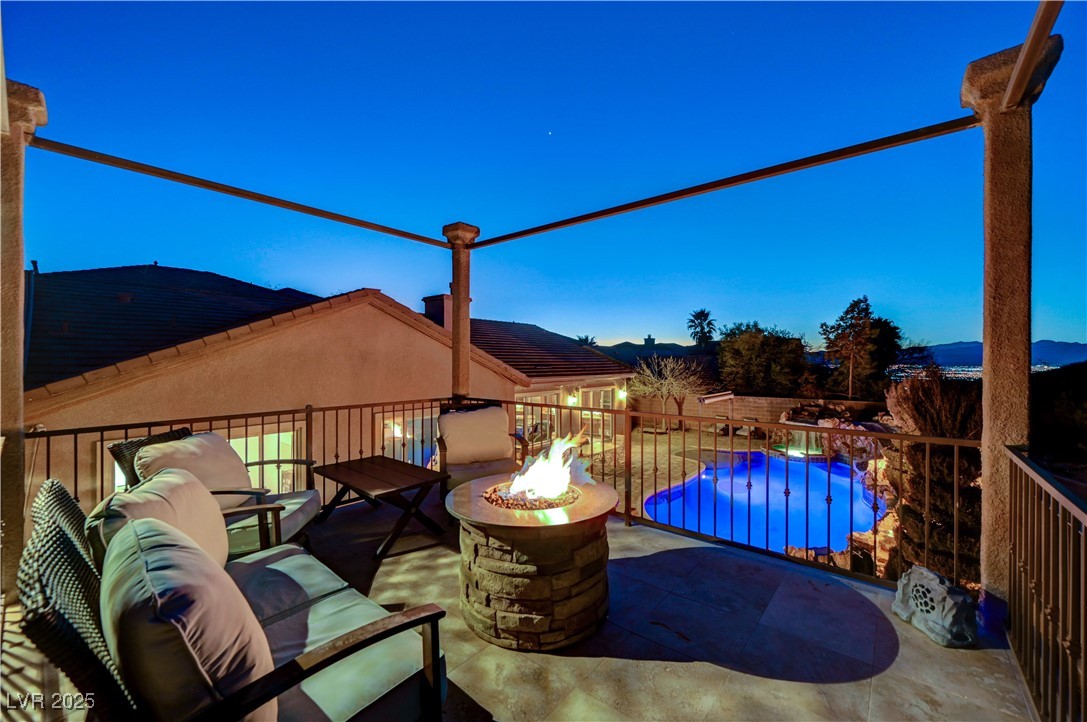 2124 Pont National Drive, Henderson, Nevada image 14