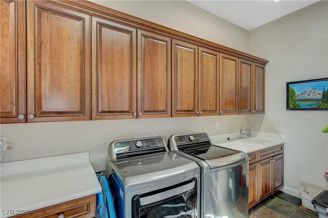 2124 Pont National Drive, Henderson, Nevada image 34