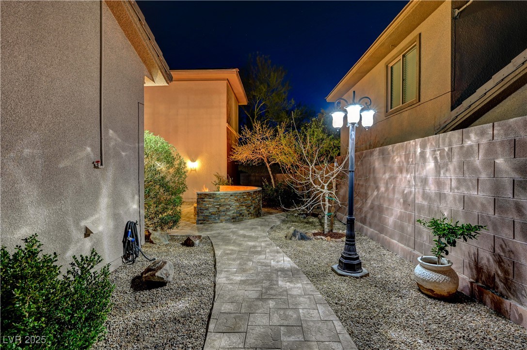 2124 Pont National Drive, Henderson, Nevada image 20