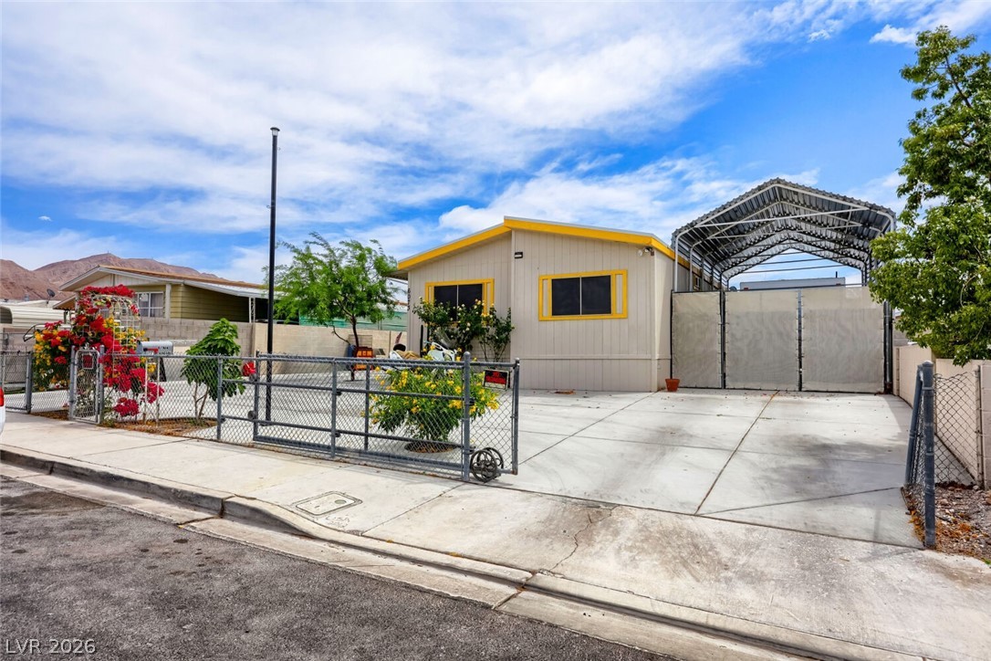 6073 Shenandoah Avenue