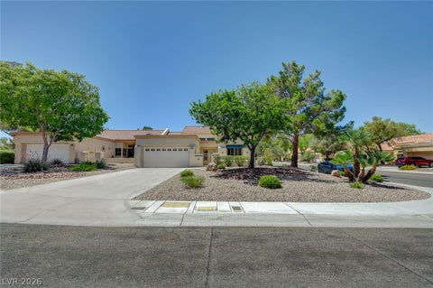 Townhouse For Rent - 2413 Keiser Court<br/> Clark County, Las Vegas, NV 89134