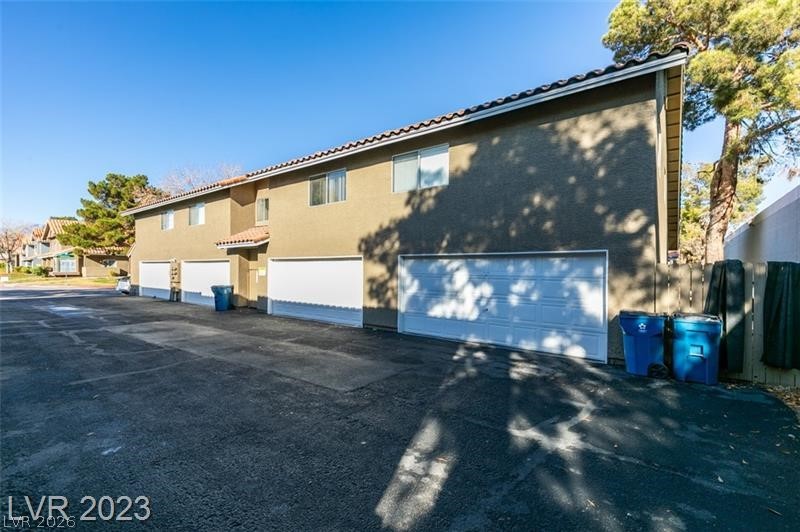 1308 Sunblossom Street