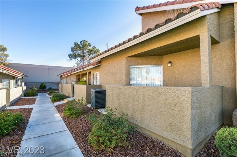 1308 Sunblossom Street