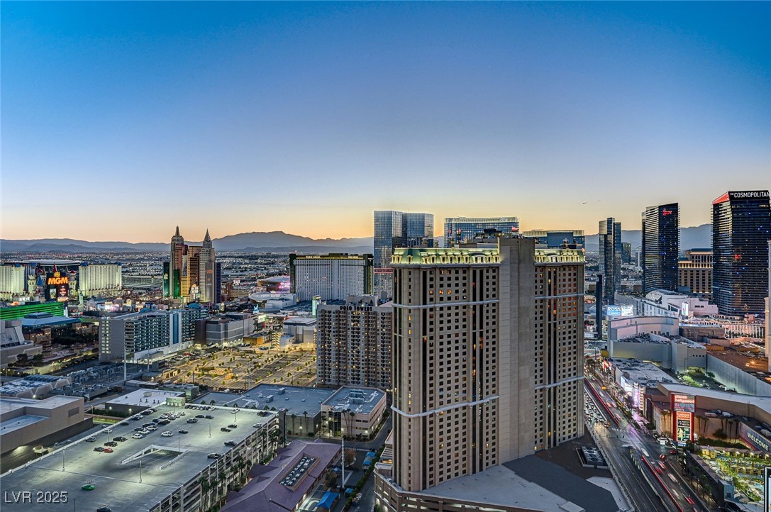 125 E HARMON Avenue 2601