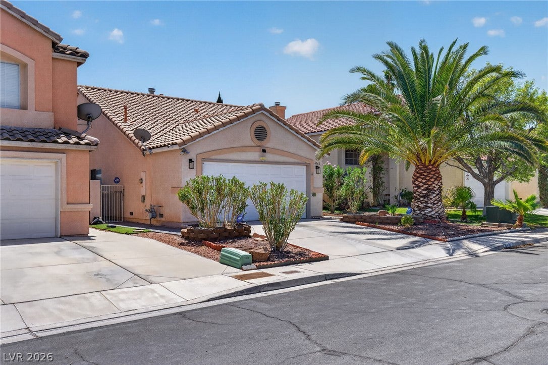 4566 New Dupell Way