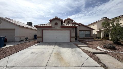 Photo of 5495 Night Swim Lane, Las Vegas, NV 89113 (MLS # 2774486)