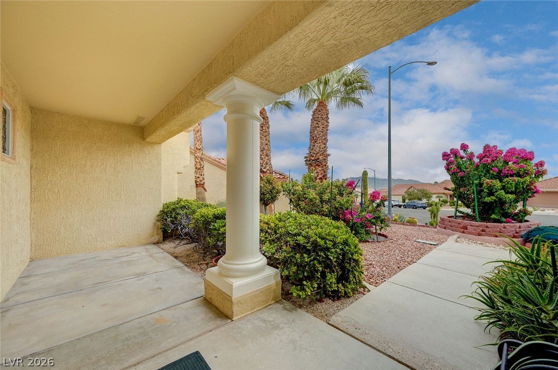 2925 Dry Ridge Court