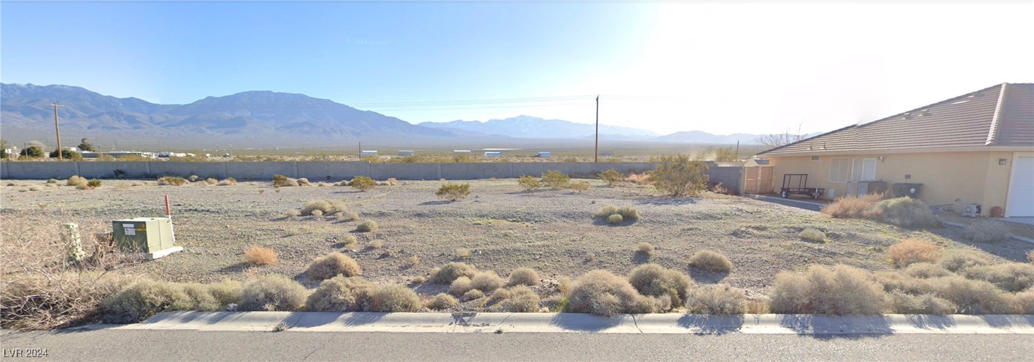 3871 N Mayfield Ranch Road, Pahrump, Nevada image 1