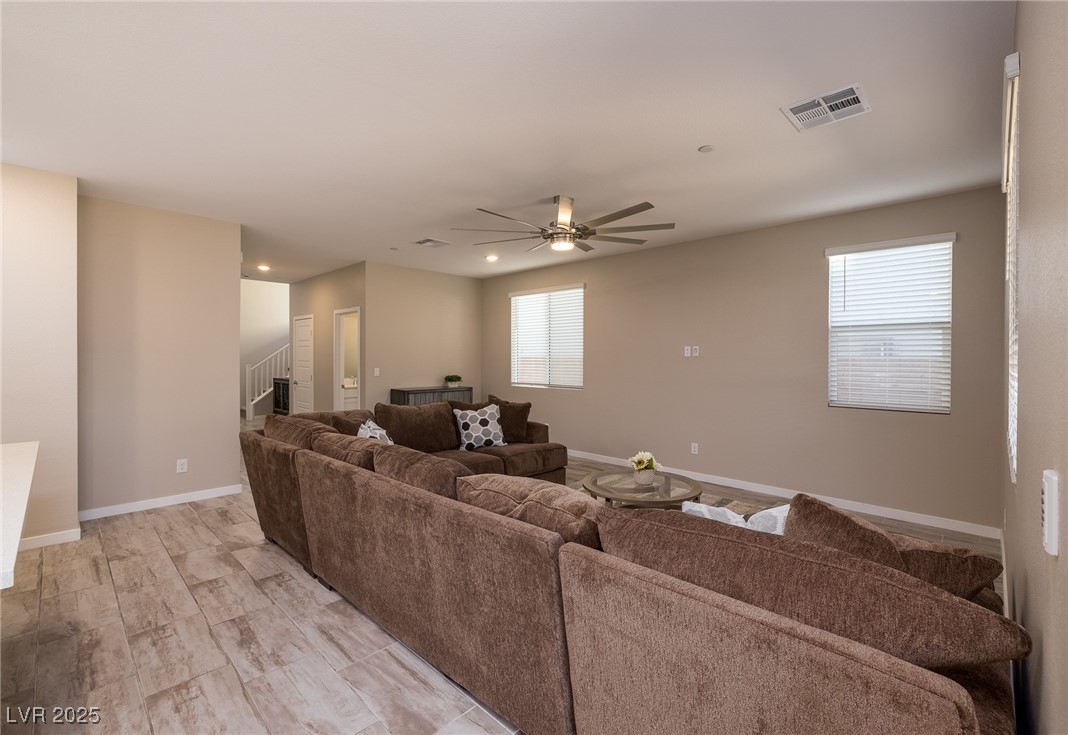 194 Viento Ridge Street