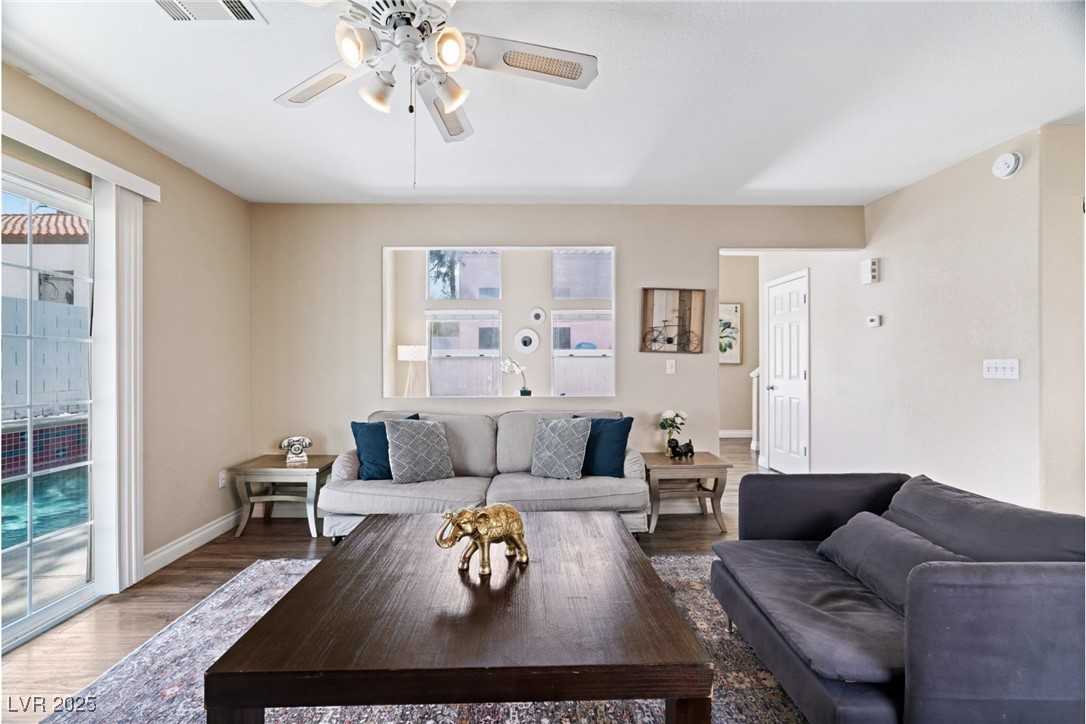 8213 Grassy Point Circle