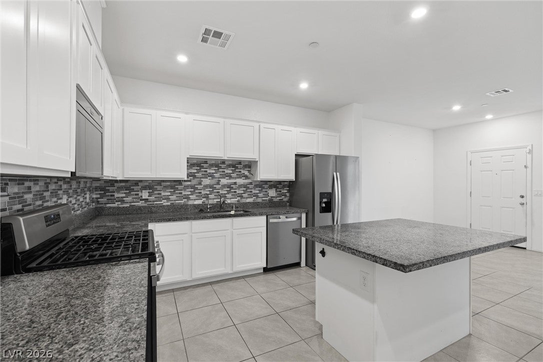 527 Cattleya Place