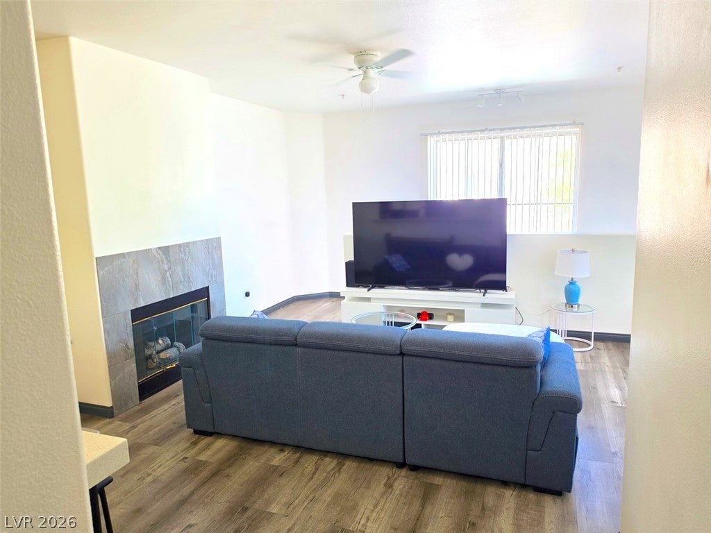 7163 S Durango Drive 201