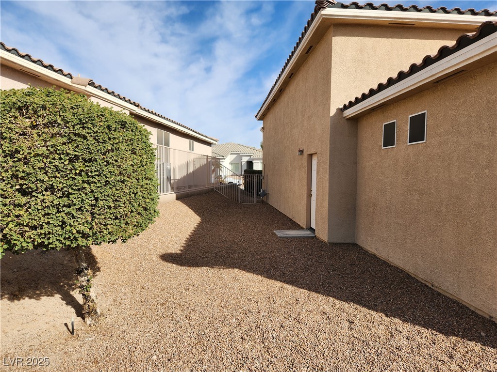 3525 Cottage Meadow Way, Laughlin, Nevada image 2