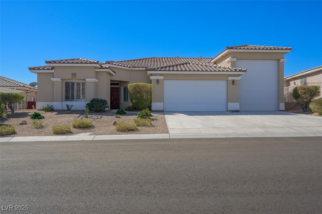 3525 Cottage Meadow Way, Laughlin, Nevada image 2