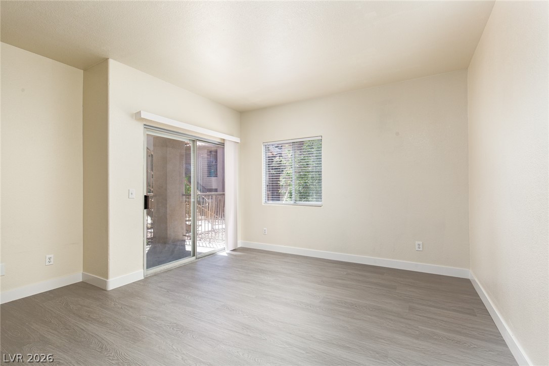 2110 Los Feliz Street 1028