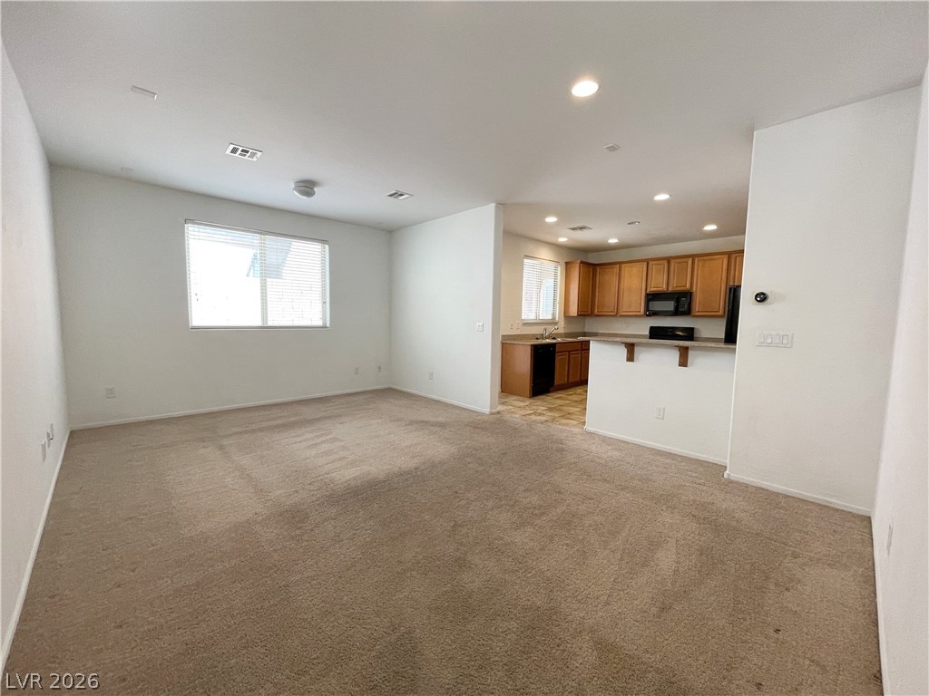 7622 Jasmine Falls Drive
