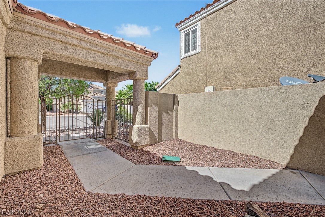 1816 Glenwillow Drive