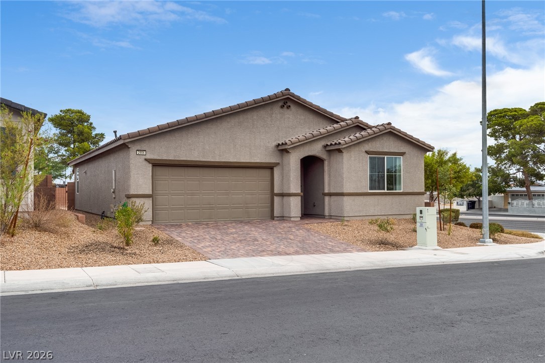 2906 Carothers Court